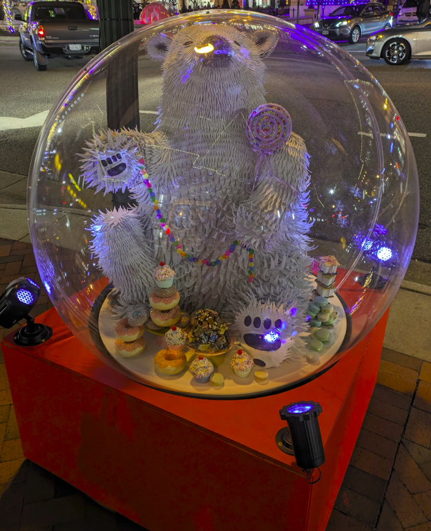 Virginia Beach Snow Globe - snow globe