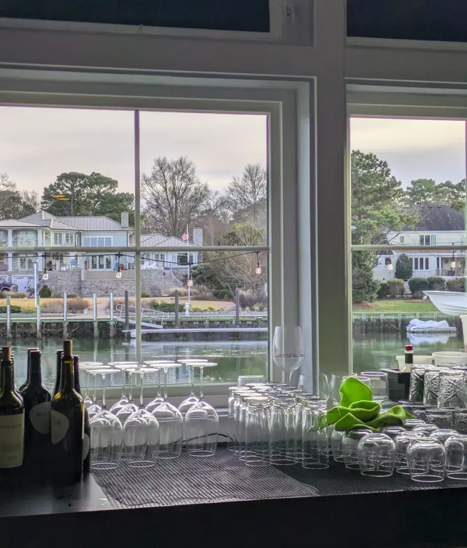 Bar - The Porch on Long Creek - Virginia Beach, VA